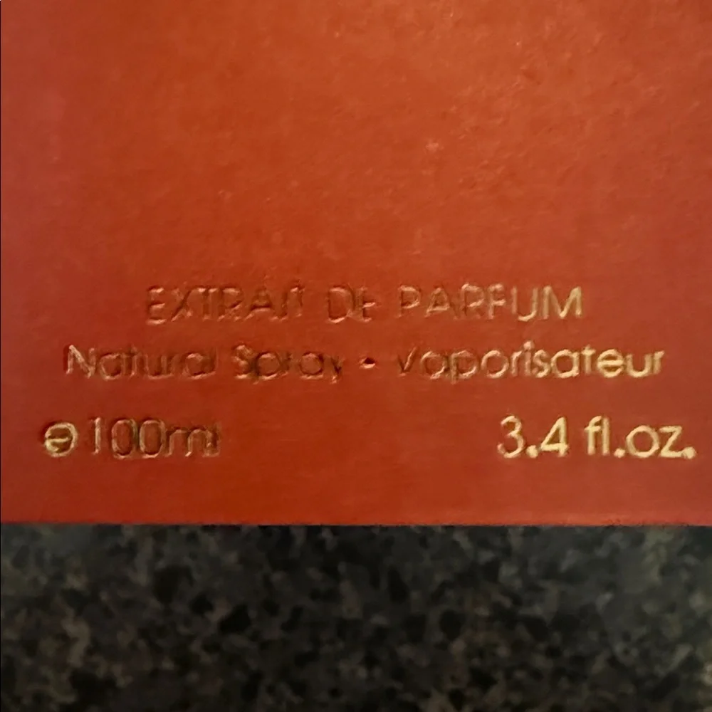 Maison De Paris Perfume, unisex used twice - Picture 2 of 5